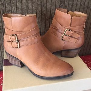 Clarks Gelata Fresca Dark Tan Leather Boots EUC